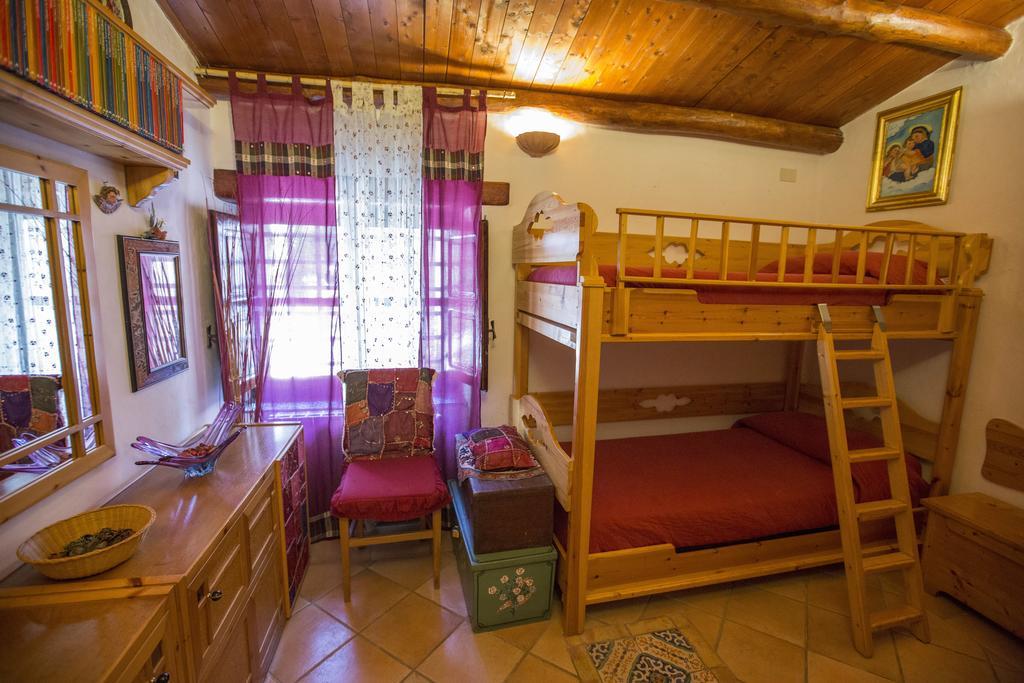 Villa Degli Artisti Cefalu Room photo